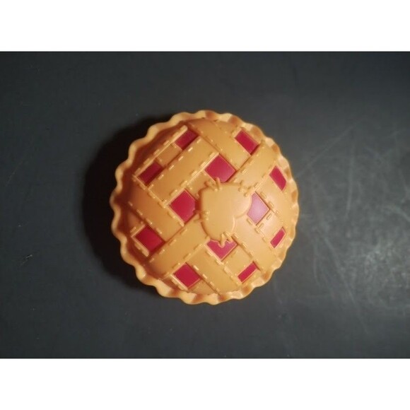 Lalaloopsy Doll Accessory – Pie - Picture 1 of 3